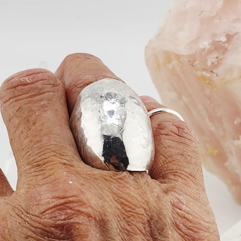 STERLING SILVER HALLOW RING HAMMERED FOR TEXTURE SINGLE RUNG BAND Sz 6.5